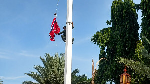 Turunkan Bendera Bulan Bintang, Dua Prajurit Kodam IM Naik Pangkat