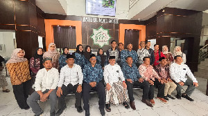 YARA Serahkan Infak Rp10 Juta kepada Baitul Mal Aceh