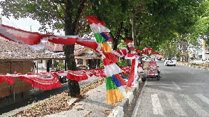 Jelang 17 Agustus 2026, Penjualan Bendera di Banda Aceh Masih Sepi
