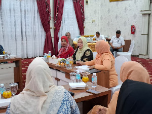 Ketua Perwosi Aceh Mukarramah Fadhlullah Pimpin Rapat Perdana dan Silaturahmi Pengurus