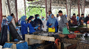 BBPOM Aceh Bersama BPPMHKP Awasi Pangan Segar di Dua Pasar Banda Aceh