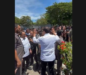 Wagub Aceh Fadhlullah Turun Langsung Tenangkan Massa di tengah Kericuhan