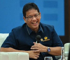 Pemerintah Tunda Pajak Marketplace, Ini Alasan Menkeu Purbaya