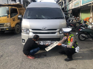Satlantas Polres Abdya Tertibkan TNKB Modifikasi, Pengendara Diminta Patuhi Aturan
