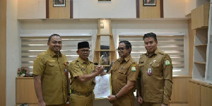 Taufik Resmi Jadi Plt Sekda Aceh, Dek Fadh: Jaga Integritas dan Komunikasi