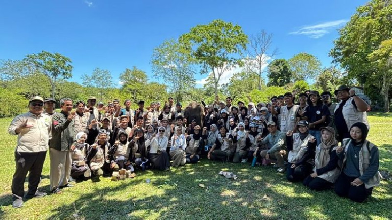 60 Anak Muda Belajar Konservasi Gajah Sumatera Langsung di PLG Saree