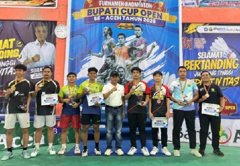 Bupati Cup Open 2026 Resmi Ditutup, Wabup Aceh Selatan Soroti Pembinaan Atlet Bulutangkis