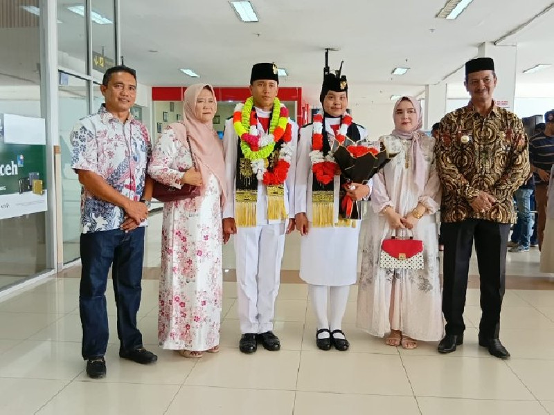 Paskibraka Nasional Muhammad Hibban Pulang ke Aceh, Disambut Camat Kuta Baro