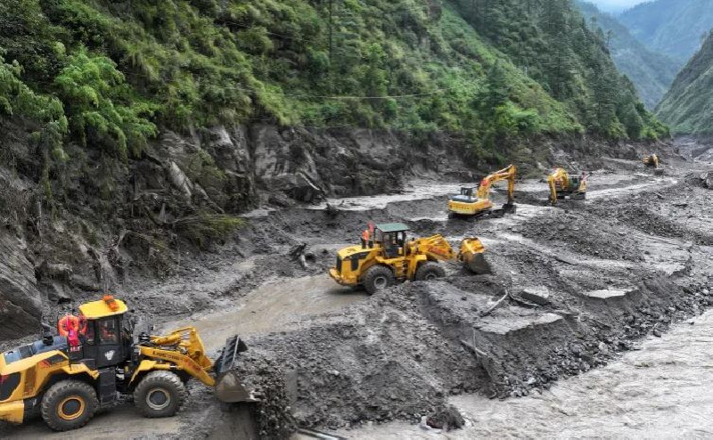Nepal-Tiongkok Lanjutkan Pencarian Korban, Ribuan Orang Masih Hilang