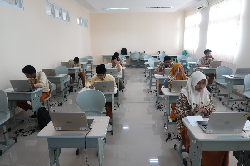 OMI 2026 Diikuti 230.123 Peserta, 13.271 Siswa Sekolah Umum Ikut Berkompetisi