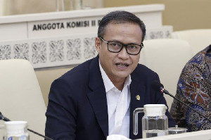 Gaji PPPK Rp23 Triliun Masuk APBN 2027, DPR: Jangan Ada Alasan Tak Bisa Bayar