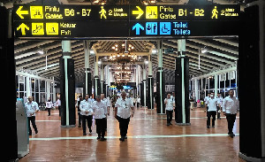 Sejumlah Bandara Terdampak Abu Vulkanik Anak Krakatau Kembali Dibuka