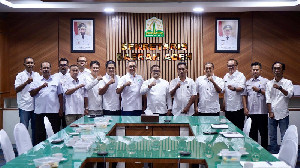Plt. Sekda Aceh Terima Audiensi Forum Pimred Multimedia Indonesia-Aceh