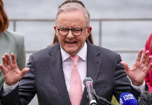Australia Gandeng Apple Perkuat Aturan Keamanan Anak dan Regulasi AI