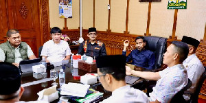 Gubernur Mualem Intruksikan Percepat Penyediaan Lahan Integrasi dan Penataan HGU