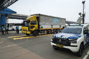 Truk Overload Terjaring Saat Korlantas Uji Kendaraan Jatanlin di Tol Japek