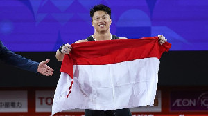 Merah Putih Diambil Saat Rahmat Raih Emas, Ini Aturan IWF