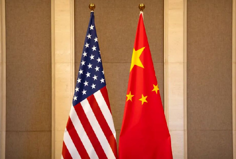 AS-China Makin Panas di Perlombaan AI, Beijing Singgung Ancaman dan Persaingan