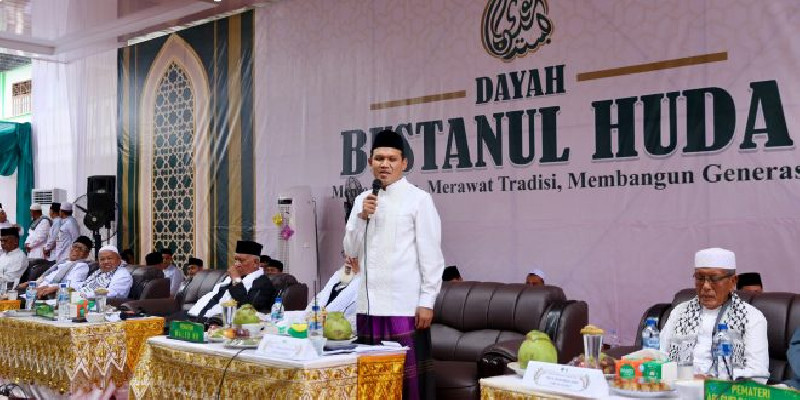 Wagub Dek Fadh Hadiri Maulid Nabi dan Muzakarah Ulama di Aceh Timur