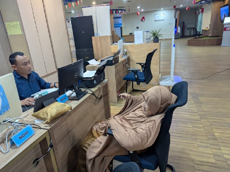 Lansia di Banda Aceh Dapat Layanan Prioritas Urus KTP-el, Ada Program Jemput Bola