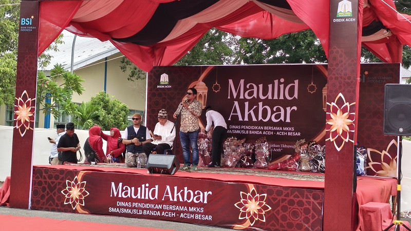 Dinas Pendidikan Aceh Gelar Maulid Nabi, Rafly Kande Tampil Bersama L.K. Ara
