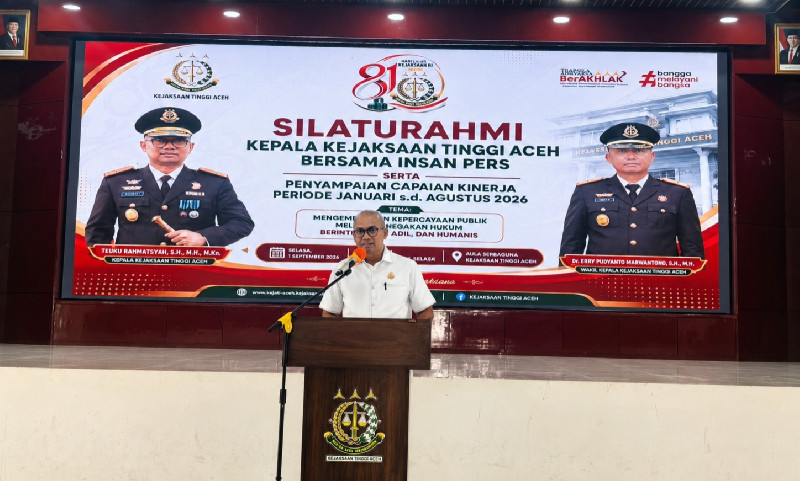 Kemeja Biasa dan Meja Tanpa Sekat, Cara Kajati Aceh Merawat Kepercayaan Pers