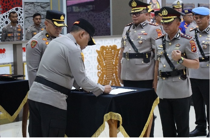 Kapolda Aceh Pimpin Sertijab Dua PJU dan Lima Kapolres