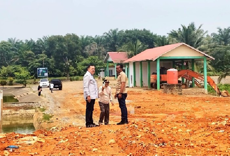 Bupati TRK Apresiasi Kinerja DLH Nagan Raya, Minta Pengelolaan Sampah Lebih Optimal