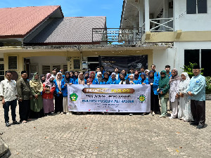 Mahasiswa BSA UIN Ar-Raniry Praktik Filologi di Museum Ali Hasjmy