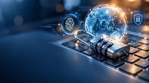 Transaksi Digital Makin Mudah, Ancaman Siber Mengintai