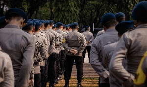 11.261 Personel Gabungan Amankan Aksi 6.000 Buruh di DPR Hari Ini