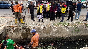 Masuk Musim Hujan, Wali Kota Banda Aceh Cek Drainase dan Jalan
