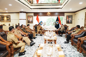Bertemu Mendagri, Bupati TRK Bahas Agenda Kebangsaan dan Ekonomi Daerah