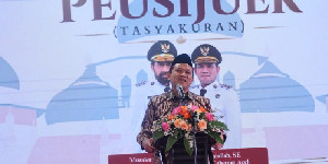 Wagub Aceh Dek Fadh Hadiri Peusijeuk dan Tasyakuran untuk Tiga Pejabat Asal Aceh