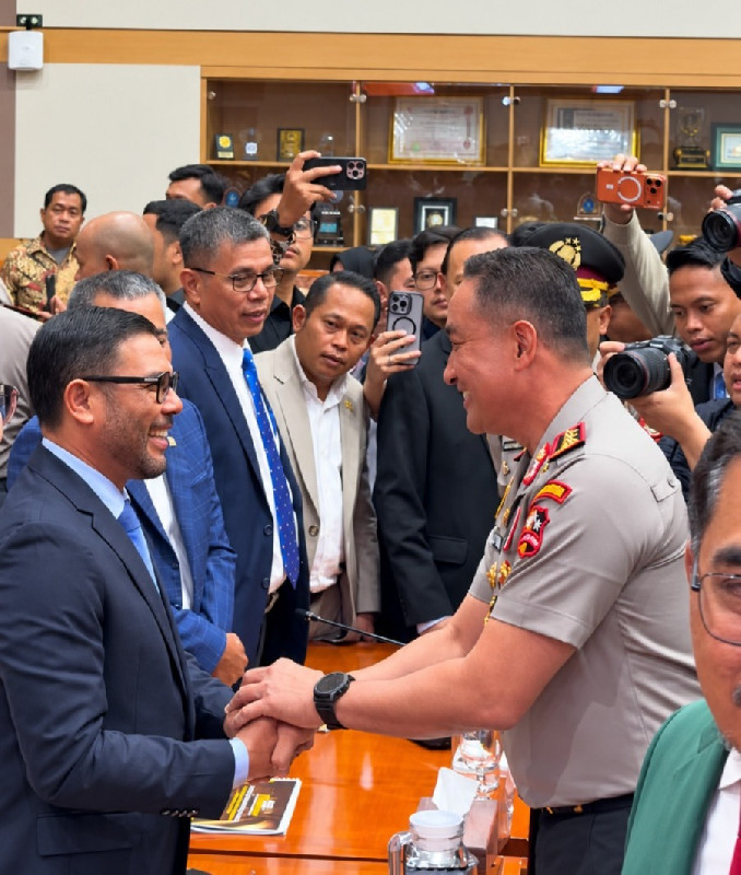 Nasir Djamil Titip Sembilan Pekerjaan Rumah untuk Kapolri Suyudi