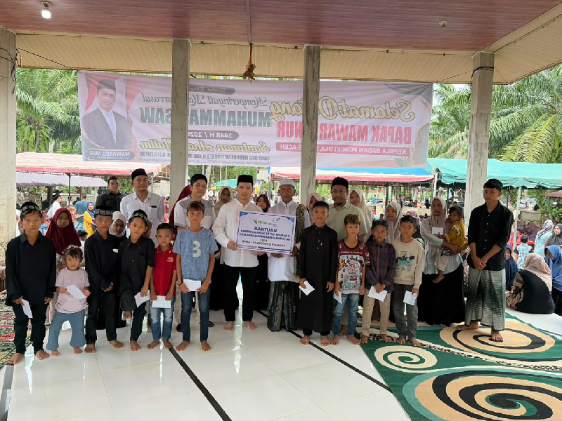 Kepala BPMA Salurkan Santunan Anak Yatim dan Bantuan untuk Balai Pengajian di Aceh Timur