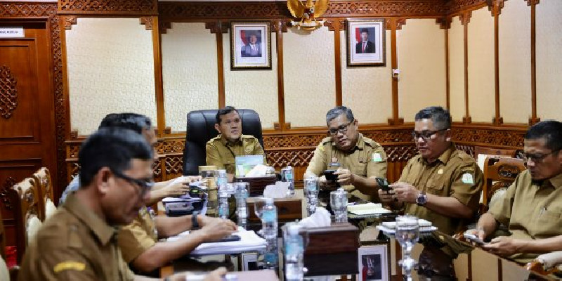 Dek Fadh Minta Kerja Sama Pemkab agar Pembangunan Huntap Tuntas pada 2027