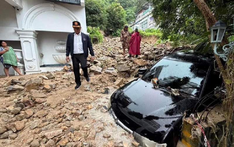 Banjir Bandang Terjang Phuket Thailand, 100 Rumah Terdampak