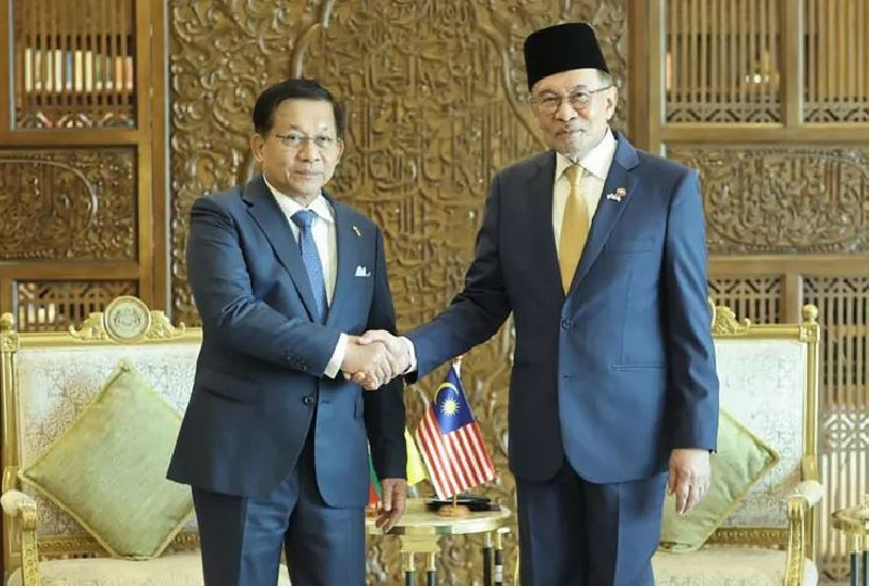 PM Malaysia Buka Jalan Myanmar Kembali ke ASEAN