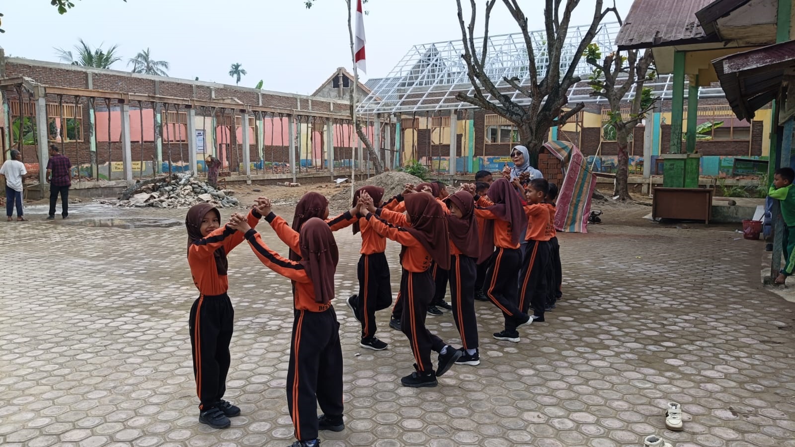 Revitalisasi SD Negeri 4 Dewantara Berjalan, Murid Semangat Belajar Pascabencana