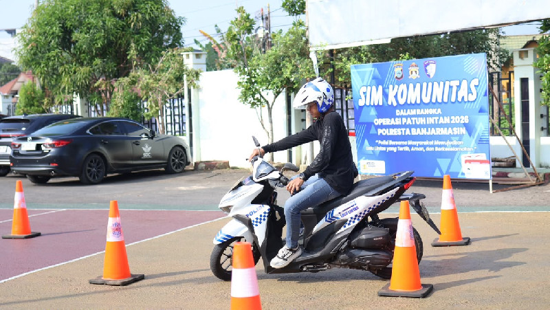 Korlantas Polri Jemput Bola, Layanan SIM Hadir di Desa hingga Kampus