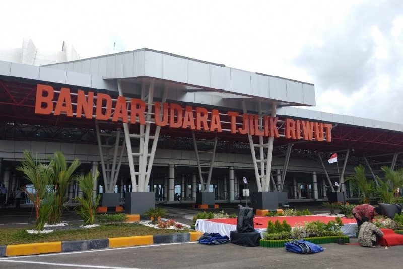 Karhutla Ganggu 2.458 Penerbangan, Asap Meluas hingga Sulawesi dan Sumatra Utara
